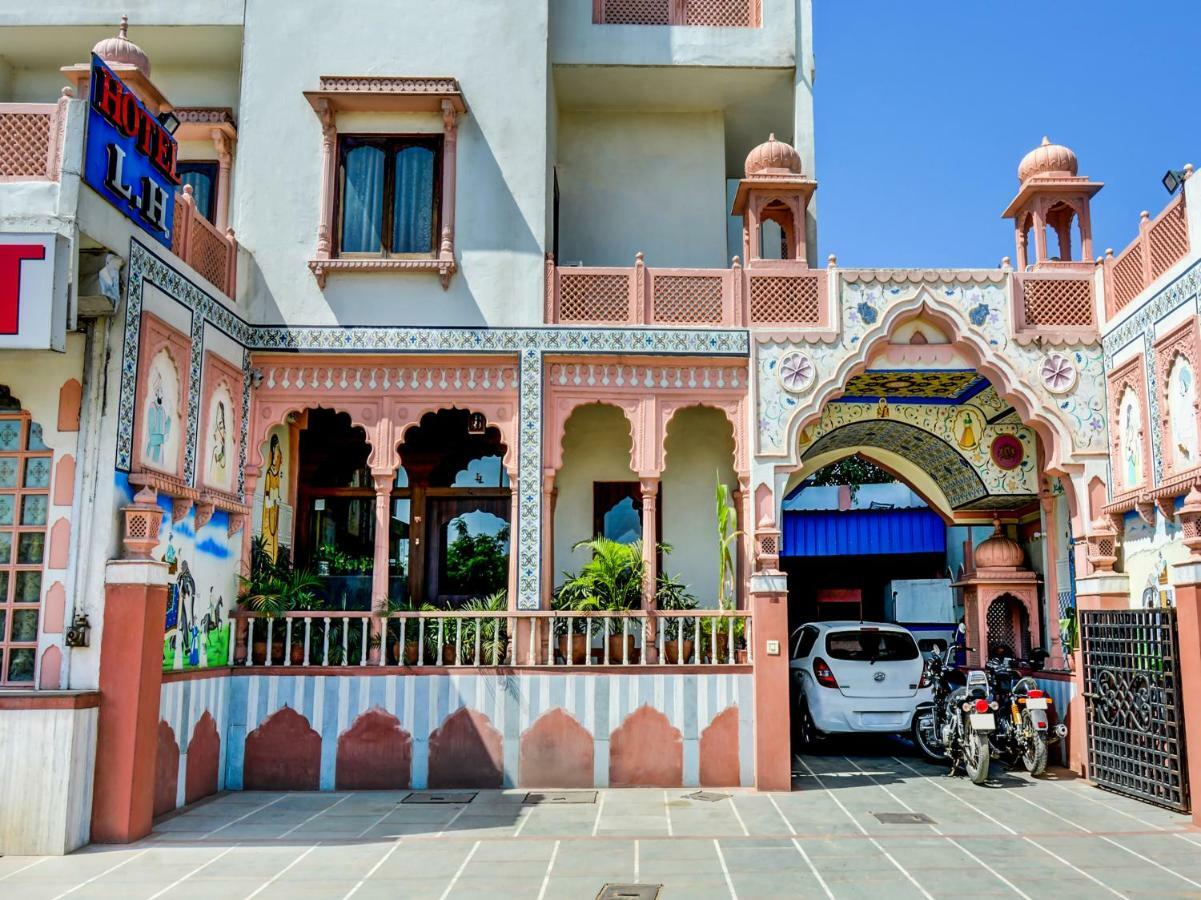 Oyo 22400 Hotel Lichana Haveli Jaipur Exterior photo